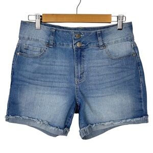 D. JEANS Denim Frayed Cuff Shorts, Medium Blue Wash, Size 6